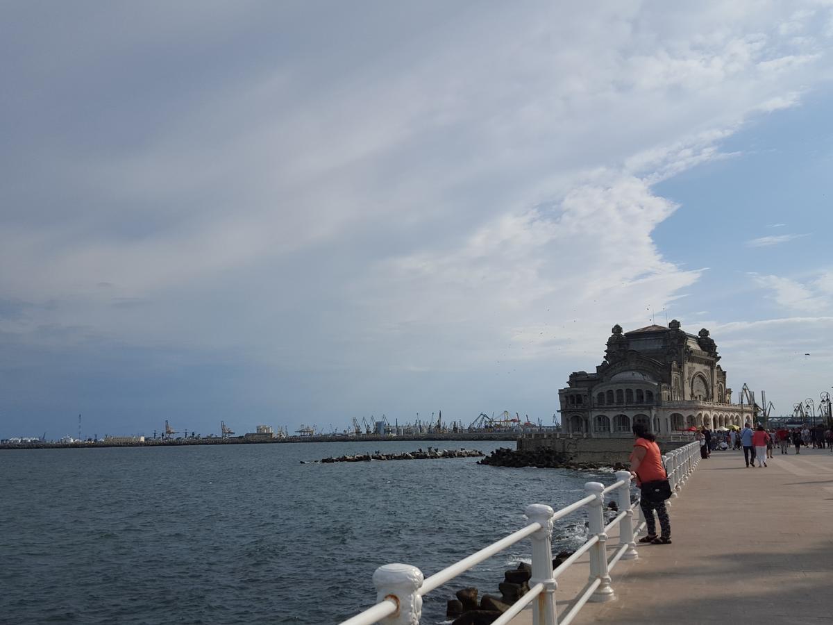 Modern Beach Apartment Constanta Luaran gambar